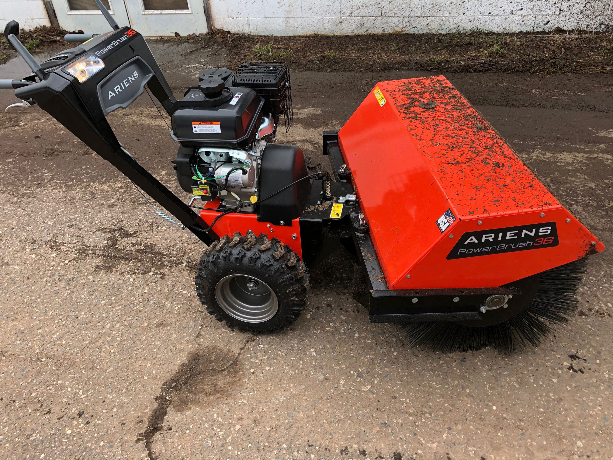 Ariens Power Brush 36 Superiorland Rental